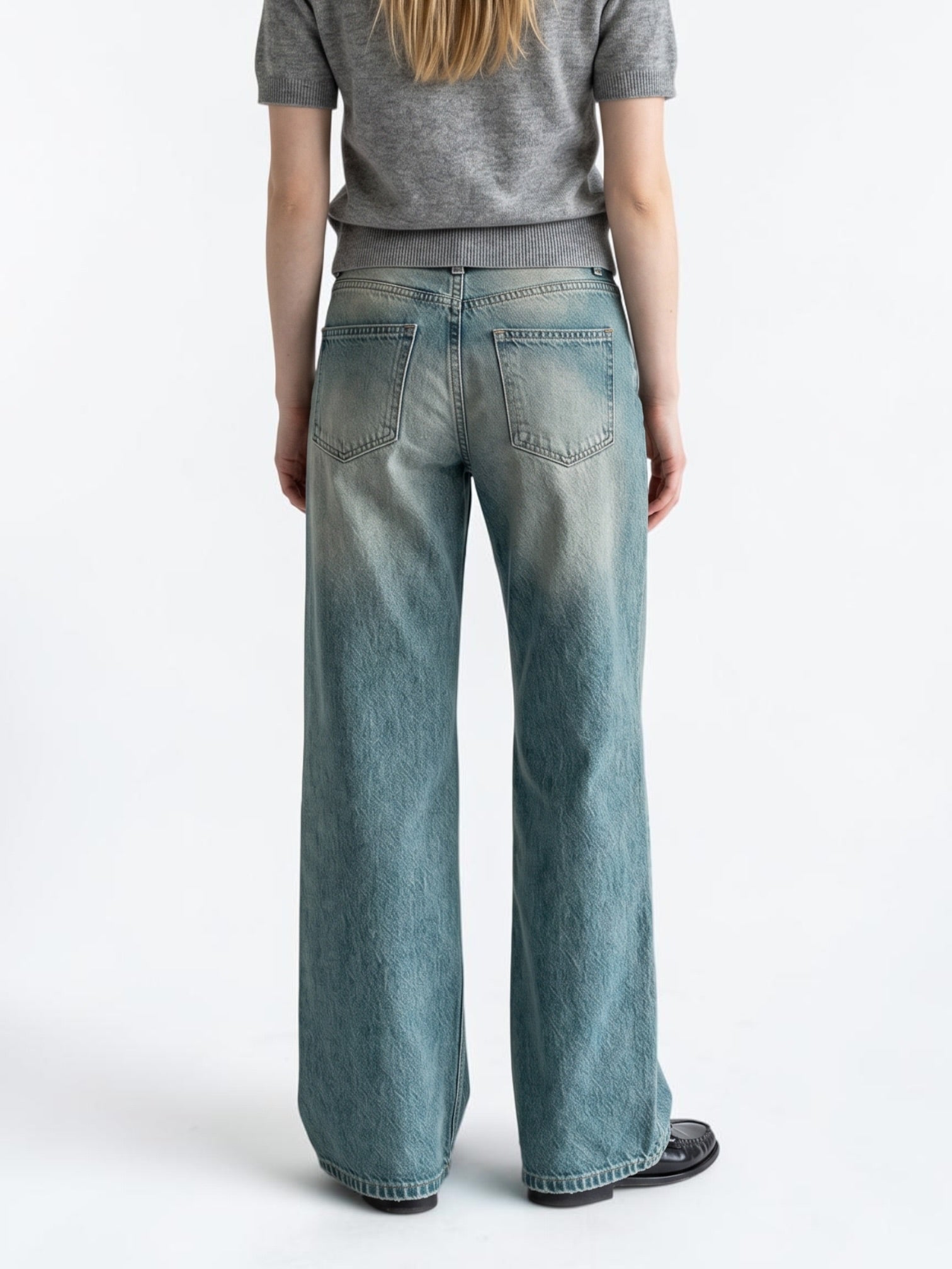 Low Waist Wide Leg – Himmelblau