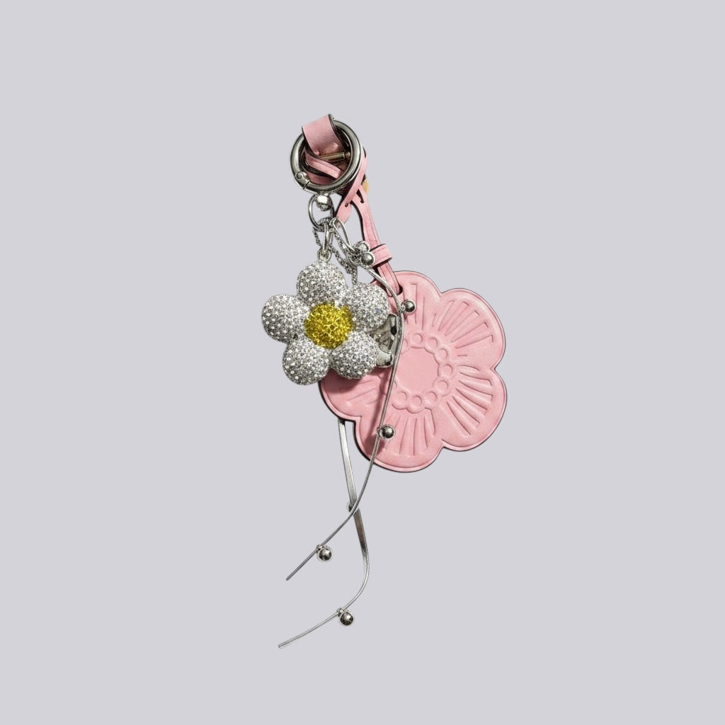 SPARKLING ROSÉ FLOWER BAG CHARM