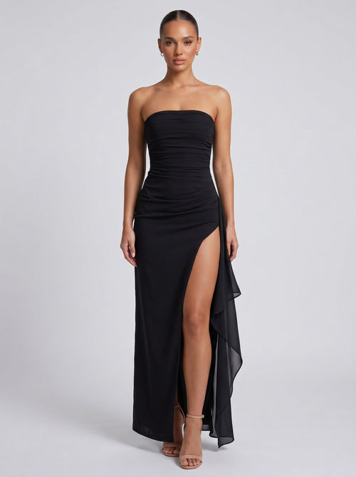 Brisconti Portofino schwarzes trägerloses Maxikleid mit Fishtail-Schnitt, hohem Beinschlitz und figurbetonter Passform.