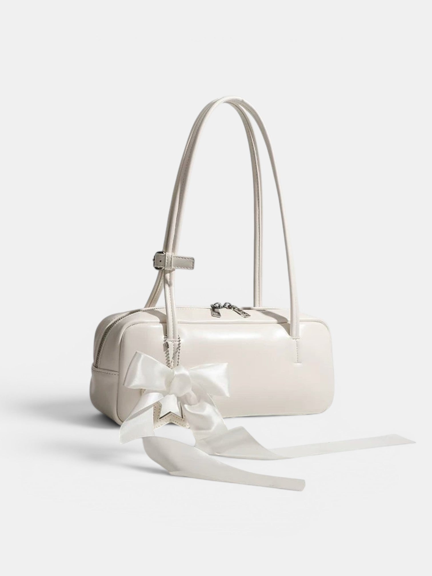 Brisconti Portofino Sofia Classic Unterarmtasche in Cremeweiß aus Kunstleder mit eleganter Schleife und Doppelriemen